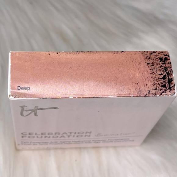 🤍New It Cosmetics Celebration Full Coverage Foundation Powder🤍 - Picture 7 of 7